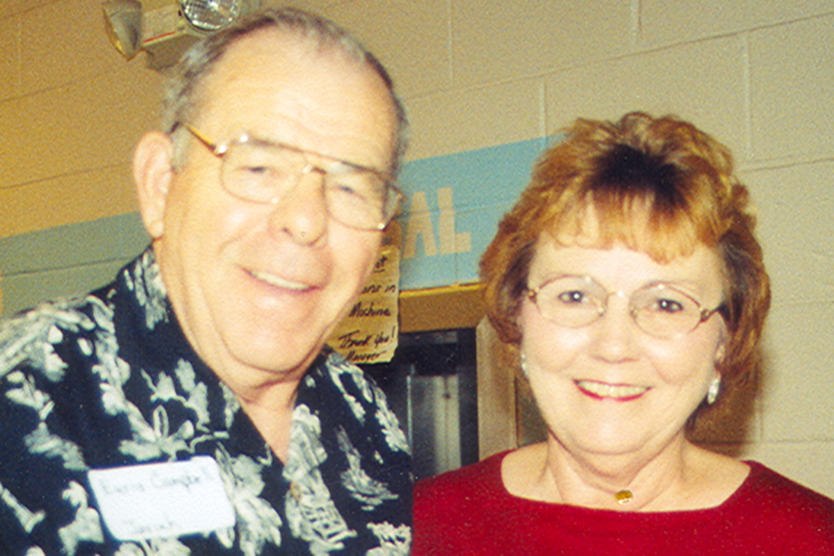 Bobby Euris Campbell with Ruth C. Stenning at the 2002 Stancil Family Reunion.