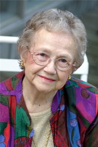 Beatrice LaRue Hill Renfrow headshot